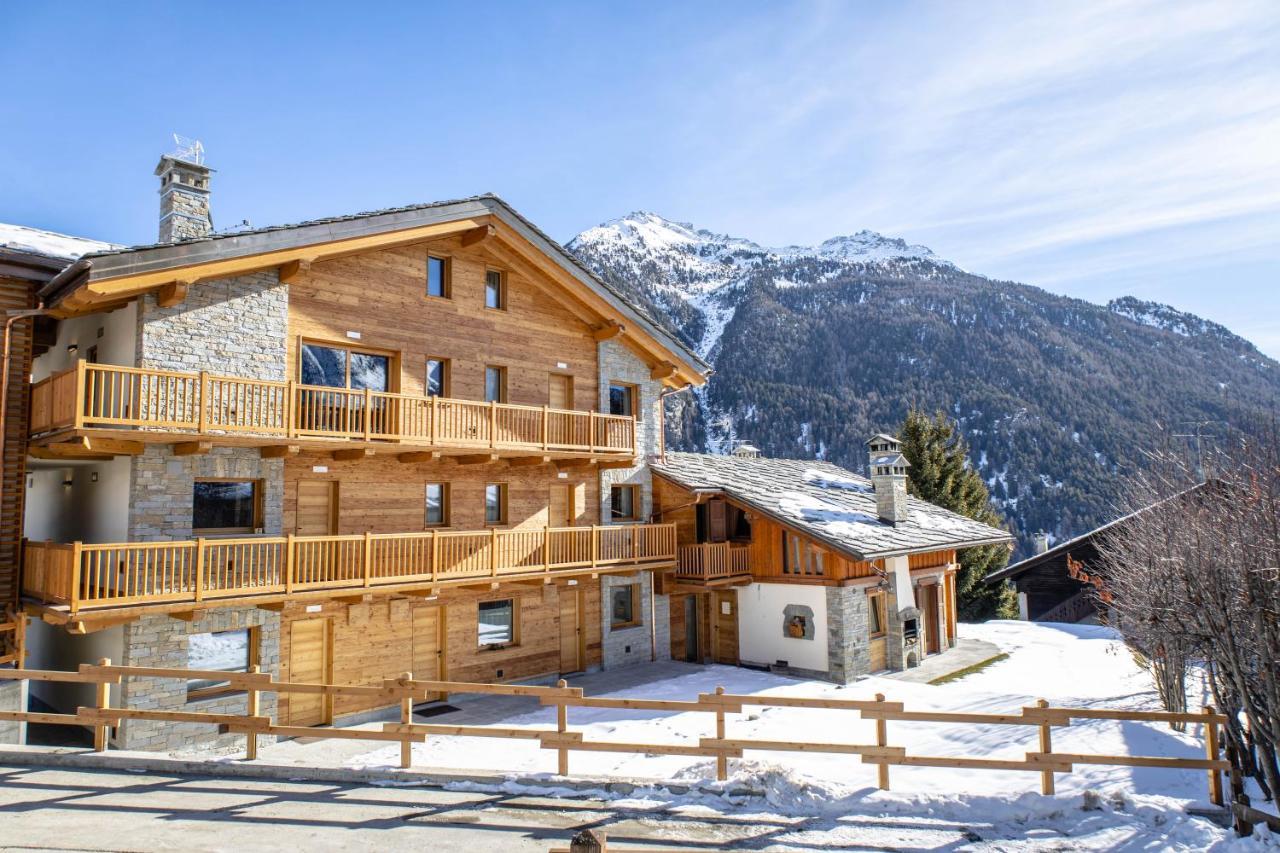 Fleur Des Neiges & Spa - Adults Only Ayas Bagian luar foto