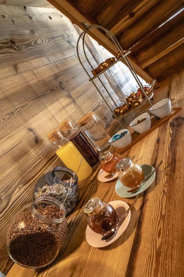 Fleur Des Neiges & Spa - Adults Only Ayas Bagian luar foto