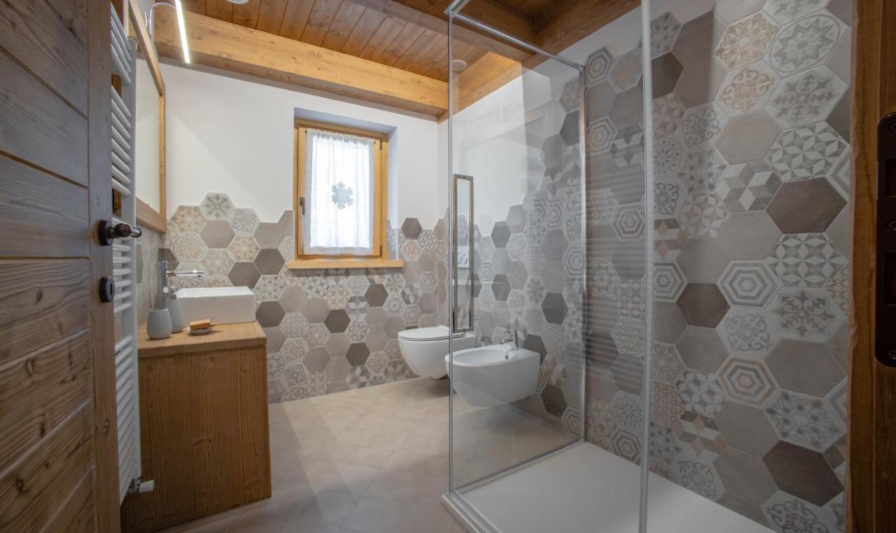 Fleur Des Neiges & Spa - Adults Only Ayas Bagian luar foto
