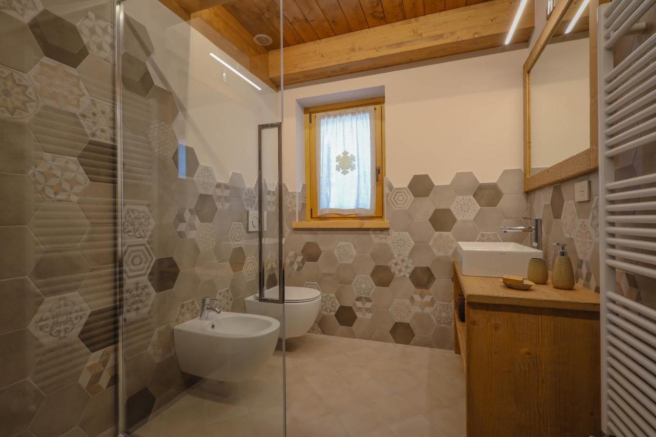 Fleur Des Neiges & Spa - Adults Only Ayas Bagian luar foto