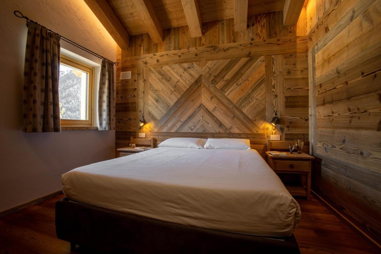 Fleur Des Neiges & Spa - Adults Only Ayas Bagian luar foto